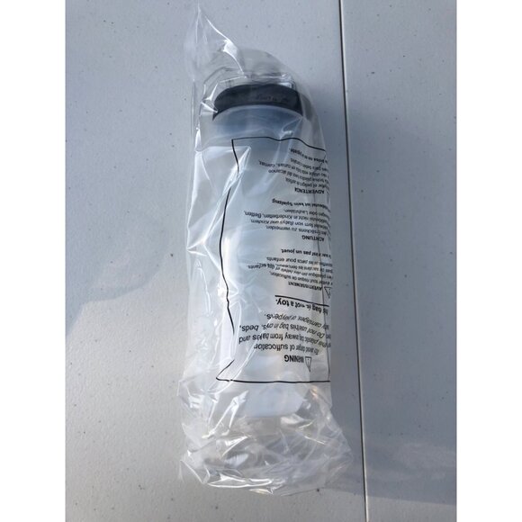 Peloton x Camelbak x Lululemon Clear Podium Water Bottle 24oz- 1 Unit Quantity 1 - Picture 3 of 6